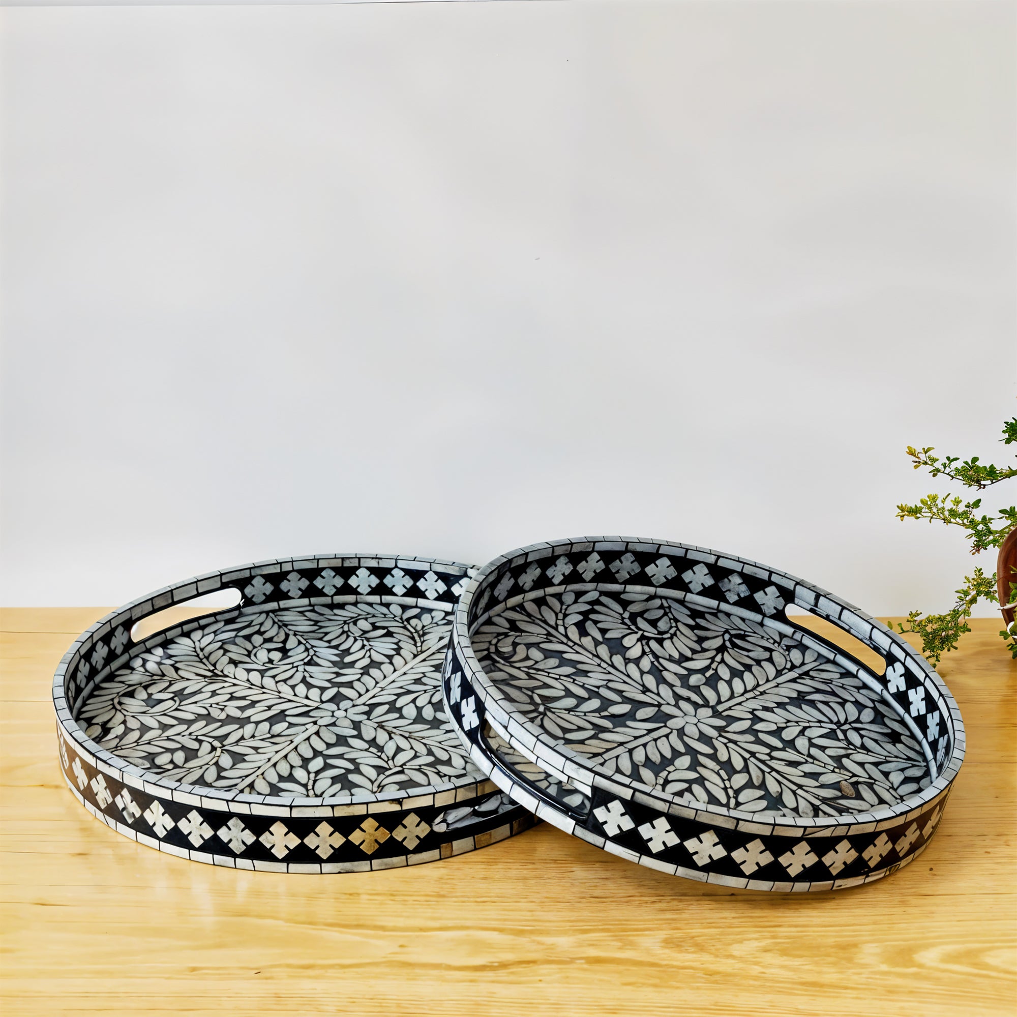 Round tray 50cm diameter