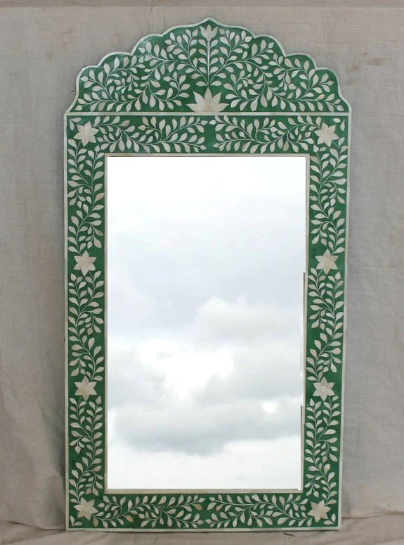 Mehraab Mirror