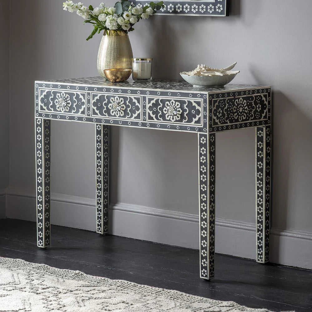 Zahara Console